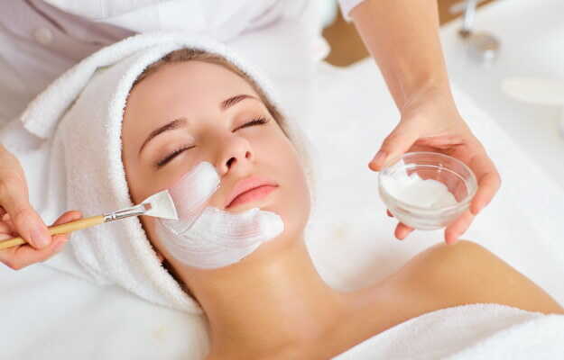 Beauty salon skincare service